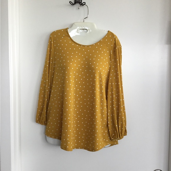 Andrianna Papell Long Sleeved Blouse Yellow Size Medium Like New $26 - Picture 2 of 9